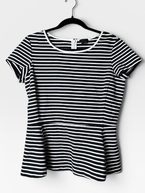 Theory Peplum Navy Striped Short Sleeve Shirt Size 10 NWOT (F)